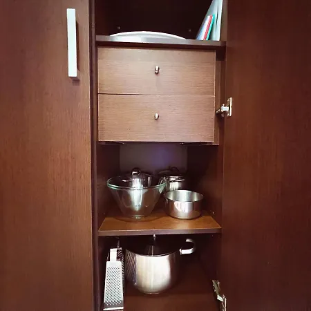 One Bedroom Apartment On First Line Of El Duque Beach, Pd01 * أذيخي