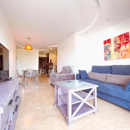 شقة One Bedroom Apartment On First Line Of El Duque Beach, Pd01 أذيخي
